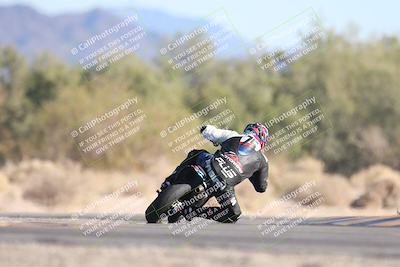 media/Dec-07-2025-CVMA (Sun) [[3e7d2de5dc]]/Race 12- Formula 40 MW and LW/